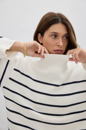 ORTC_Joanie_Turtleneck_Knit_Sweater_White_Navy_4386